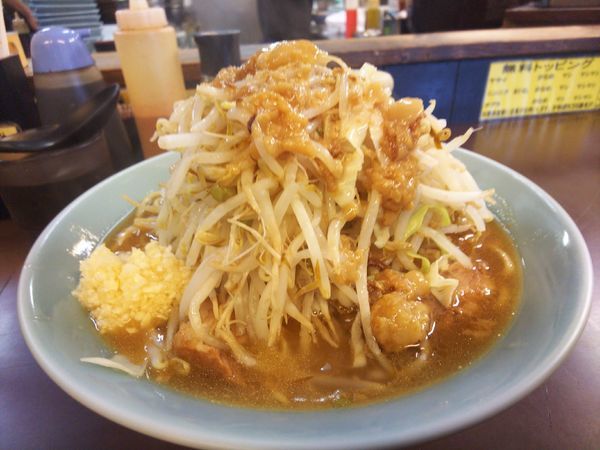 「ラーメン中、脂マシのニンニク有り」@立川マシマシ秘密工場の写真