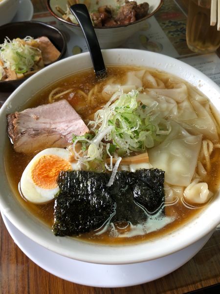 「ワンタン麺」@東池大勝軒おはこ 八千代店の写真