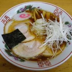 三枚チャーシューメン（850円）＋ネギ増し（150円）