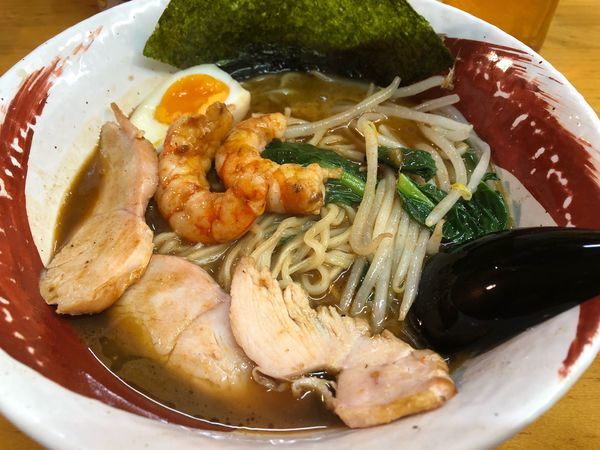 「海のエビ醤油らーめん」@旭川ラーメン 好の写真