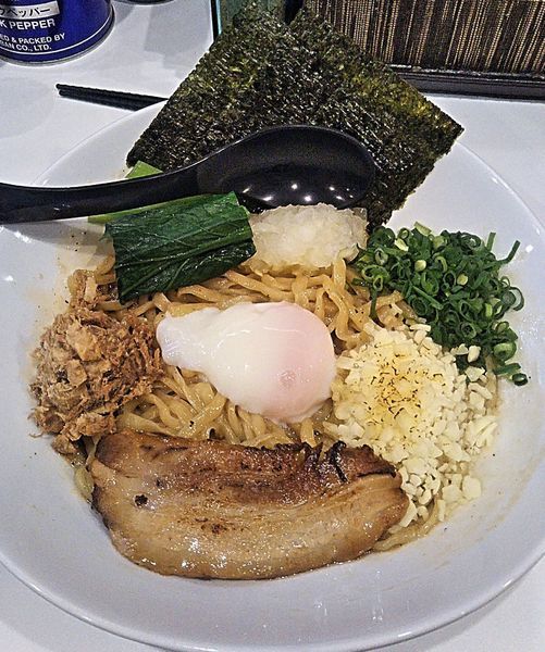 「海老まぜ麺 850円」@海老・特濃煮干そば まるはの写真