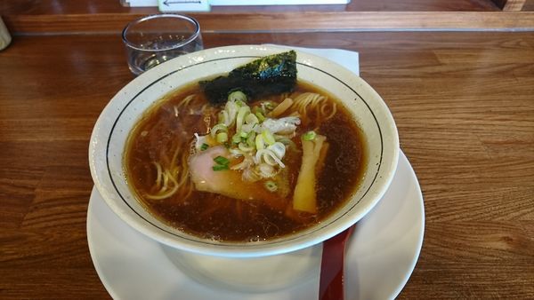 「煮干中華そば」@中華蕎麦 日暈の写真