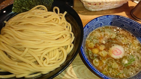 「つけ麺特盛(990円)」@つけ麺 はま紅葉の写真