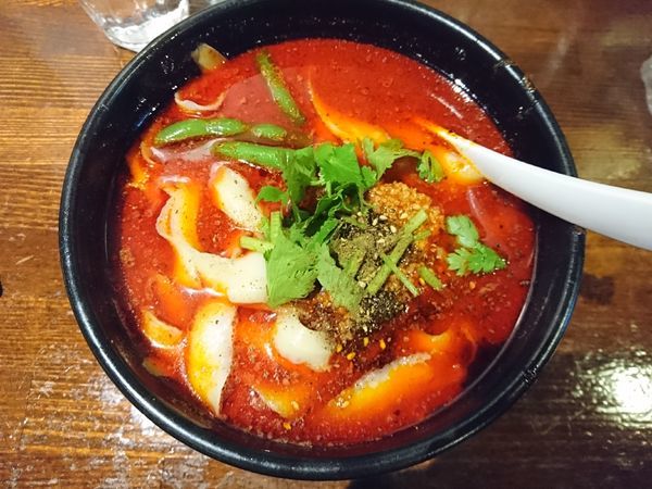 「麻辣刀削麺」@刀削麺 張家 麹町店の写真