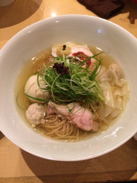 「特製塩そば」@饗 くろ㐂の写真