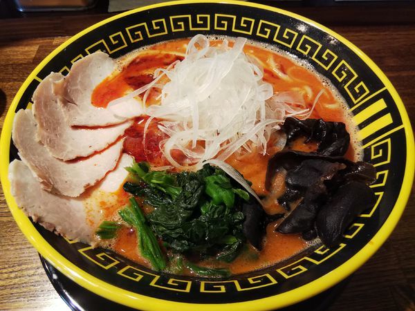 「豚コテ　レッド　（大盛り）」@らぁ麺 くろがねの写真