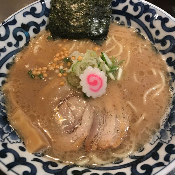 「らー麺　780円」@東京駅 斑鳩の写真