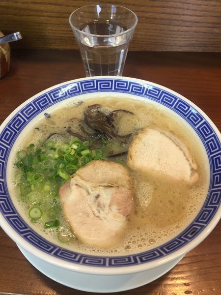 「豚骨ラーメン」@純とんこつ 無双の写真