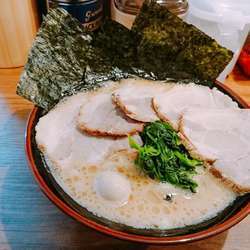 醤油ラーメン チャーシュー