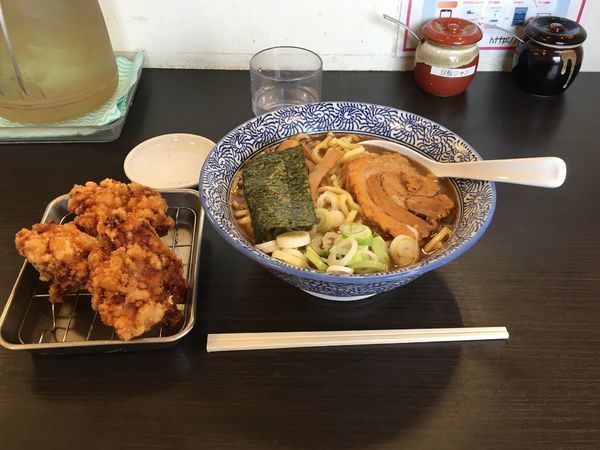 「濃厚魚介らー麺」@麺屋祥元の写真