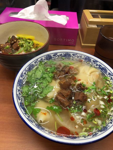 「ザムザム丼セット(1700円)麺 薄寛」@蘭州料理 ザムザムの泉の写真