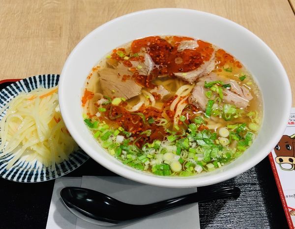 「蘭州牛肉ラーメン（三角麺・パクチー抜き￥880）」@国壱麺の写真
