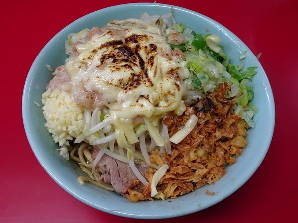 「小ラーメン（740円）＋ねぎ汁なし　ニンニクアブラバター」@ラーメン二郎 中山駅前店の写真