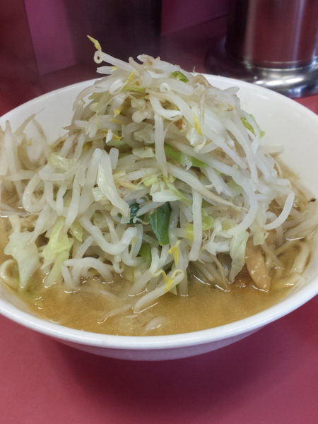 「少なめ650円(味ウスメ)」@ラーメン二郎 ひばりヶ丘駅前店の写真