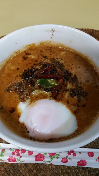 「黒カラシビ麺」@龍門瀑の写真