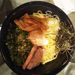 油そば+Aトッピング大盛り