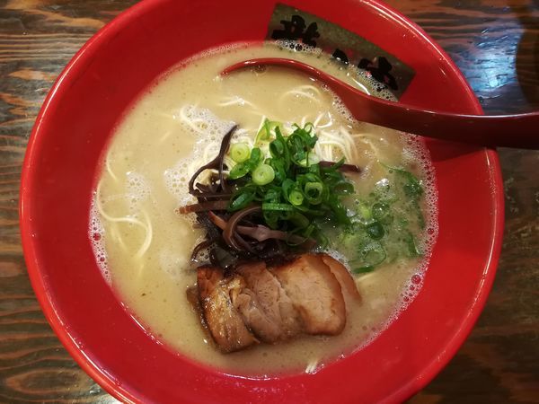 「純味750円」@龍の家 新宿小滝橋通り店の写真