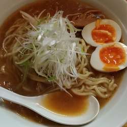 赤まろラーメン
