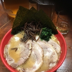 横浜家 南幸店の画像