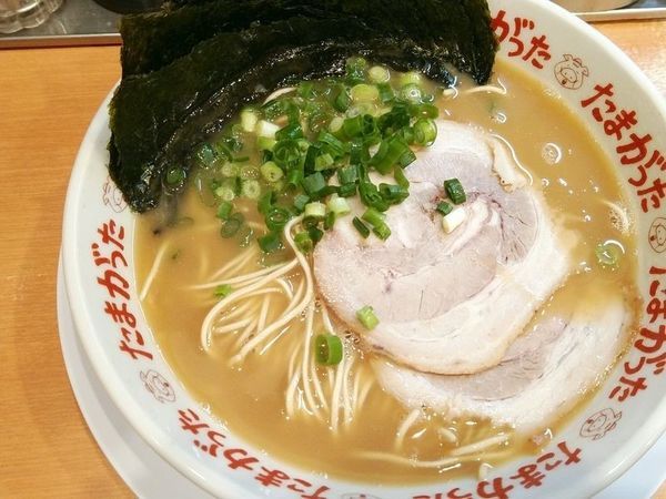 「らぁめん＋海苔」@九州大分らぁめん たまがった 西口店の写真