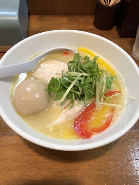 「塩ホワイト+味玉」@麺処ゆきちの写真