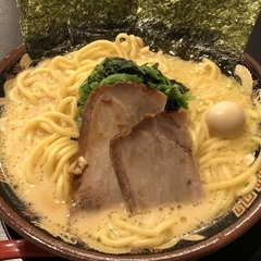 横濱家系ラーメン 神山 松屋町店の画像