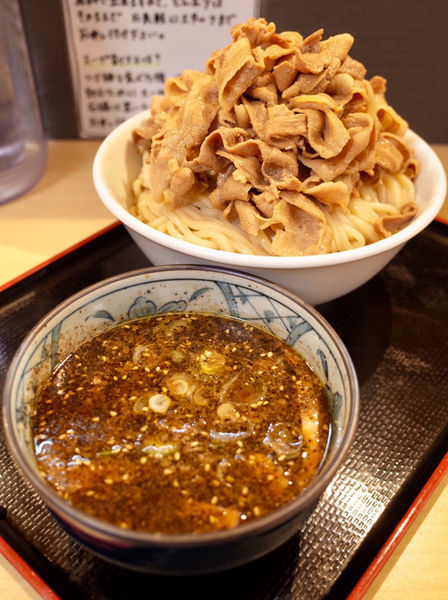 「胡椒肉つけ麺…870円＆肉増し…＋100円」@つけ麺丸和 各務原分店の写真