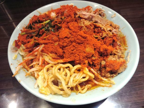 「ヒーヒー麺 ￥1000・味玉」@立川マシマシ 8号店の写真