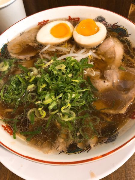 「ラーメン ¥780＋煮玉子のせ ¥100」@本家 第一旭 新宿店の写真
