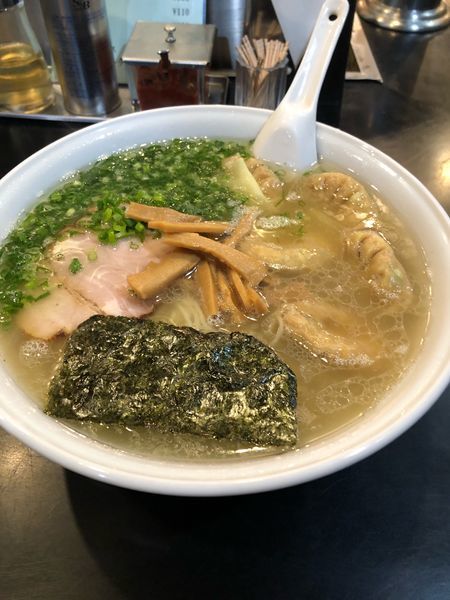 「ワンタン麺（大）」@こうや麺房の写真
