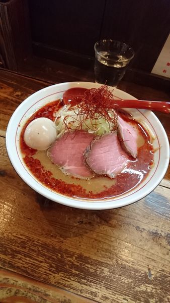 「辛味噌ラーメン＋チャーシュー丼」@東京味噌らーめん 鶉の写真