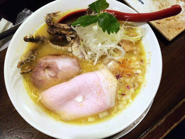 「モクズガニの味噌そば　850円」@立ち呑み居酒屋 金町製麺の写真