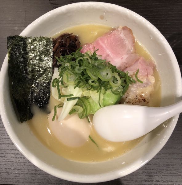 「特製鶏白湯塩ラーメン」@麺や 福一の写真