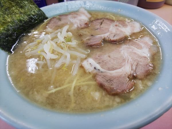 「３枚ラーメン」@ラーメンショップ 緑ヶ丘店の写真