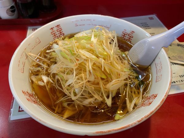 「ネギラーメン大盛り麺硬め」@ラーメン亭の写真