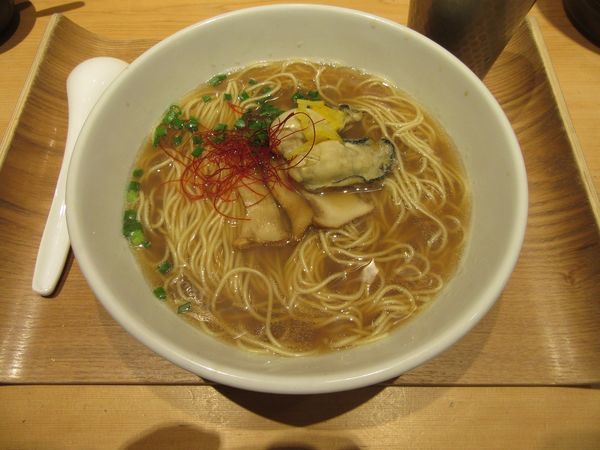 「限定　牡蠣そば（１０００円）」@銀座 風見の写真