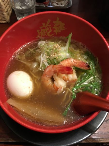 「芳香海老塩ラーメン+味玉（972円）ラーパス使用」@麺や 藏人の写真