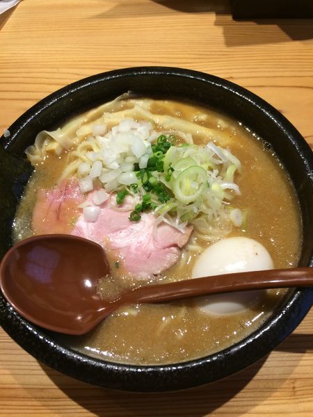 「濃厚中華そば780円➕味入り玉子100円」@麺通 伊武記の写真