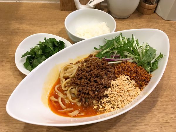 「ハートランドビール 小瓶→汁なし担々麺４辛＋パクチー＋追い飯」@手打中華そば 大賀110の写真