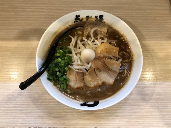 「サンマらーめん」@永斗麺 池袋店の写真