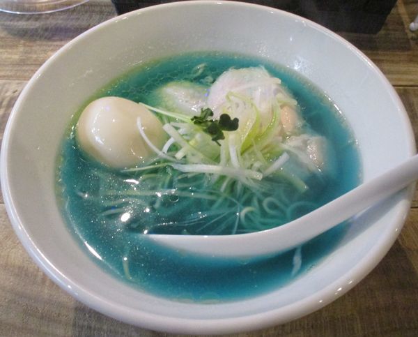 「鶏清湯「青」　900円」@濃厚鶏出汁拉麺 吉法師 KIPPOSHIの写真