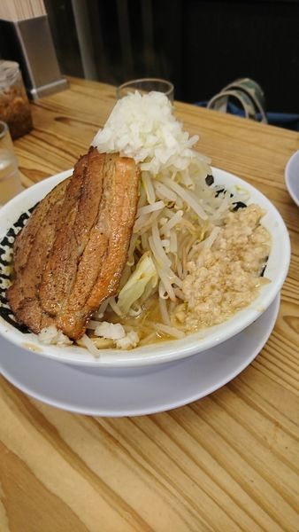 「ふじそば  小ぶた  910円 油まし」@ブッチャー 沼津店の写真