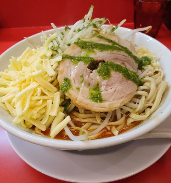 「トマトラーメン３００g ニンニク チーズ」@自家製麺 ダイサンの写真