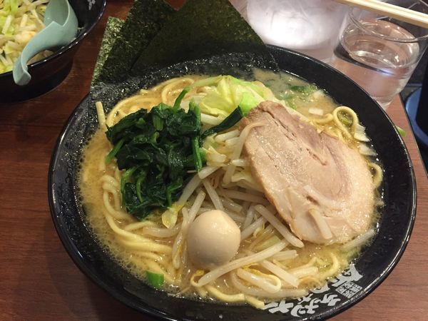 「ラーメン醤油」@町田商店 横浜駅前店の写真
