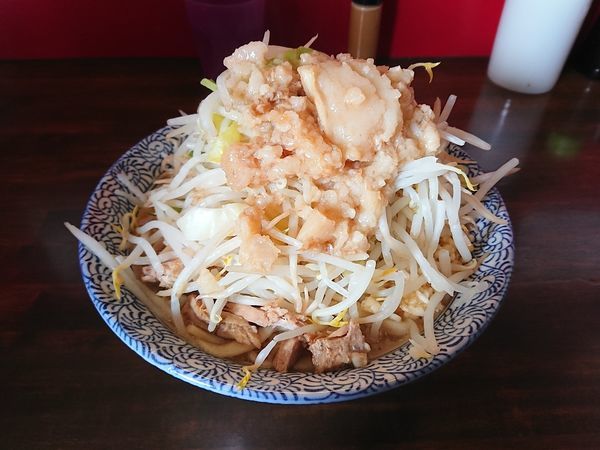 「らーめん (にんにく、野菜ましまし、あぶら)」@龍麺 ふえ郎の写真
