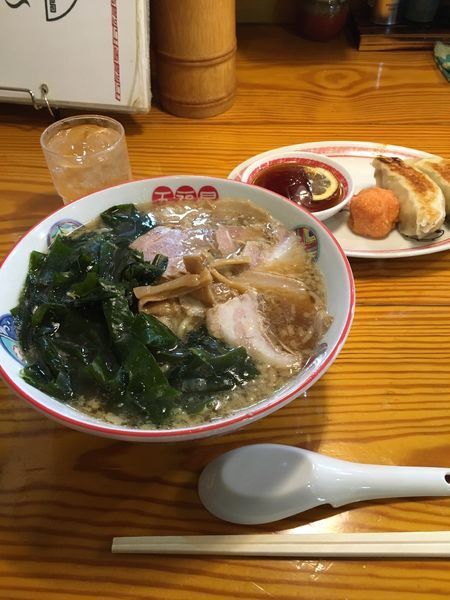 「ワカメ肉そば」@五福星の写真