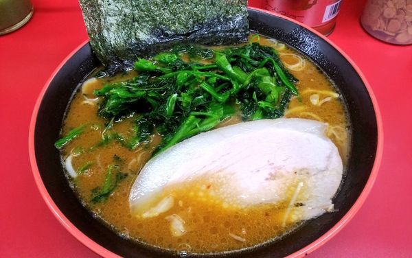「味噌ラーメン並＋ほうれん草」@横濱家系ラーメン 勝鬨家の写真