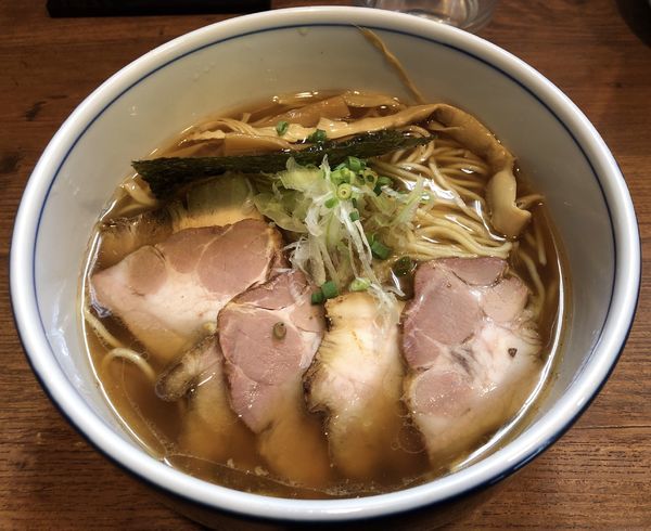 「醤油らーめんチャーシュー増し1000円」@麺処 びぎ屋の写真
