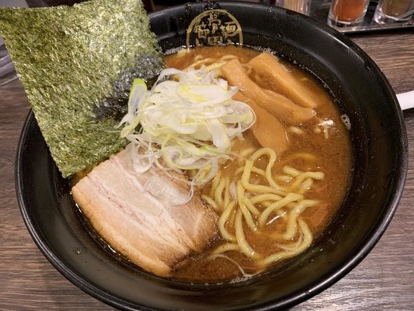 「節骨らーめん」@節骨麺たいぞう 王子店の写真