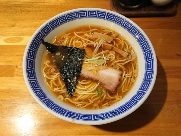 「中華そば(魚介系) 650円」@中華そば おかめの写真